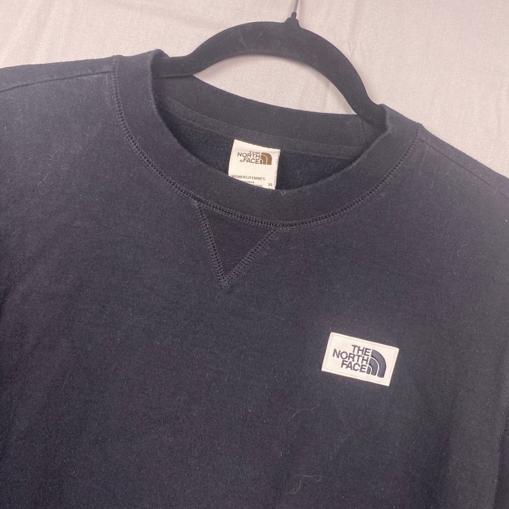 The North Face Heritage Patch Crewneck Sweatshirt Womens XL Black Cotton Raw Hem